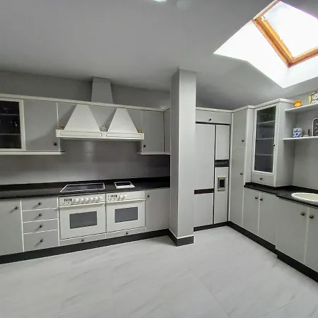 Atico Pilos Castro Caldelas